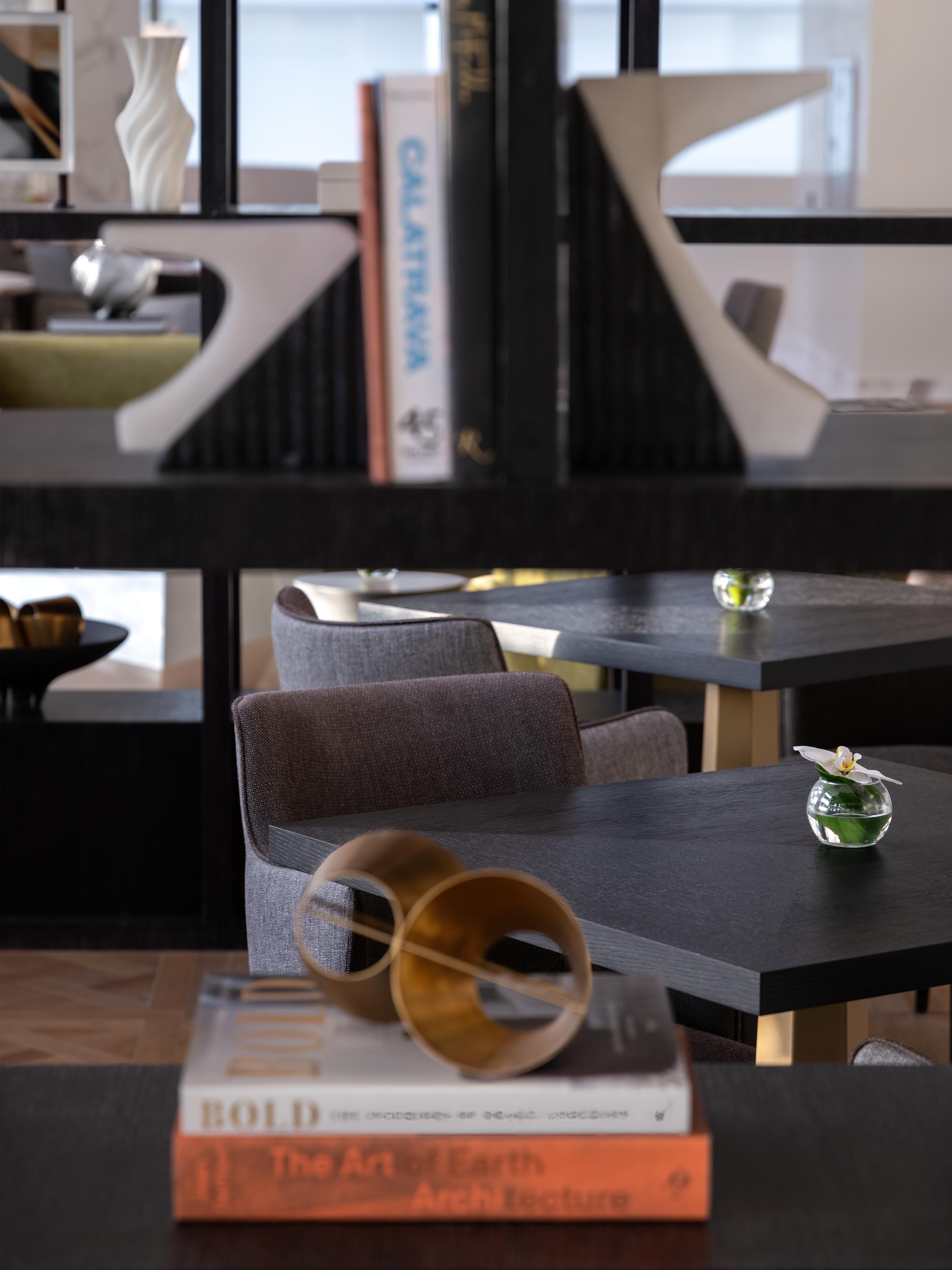 luxury dining atheel kafd hotel