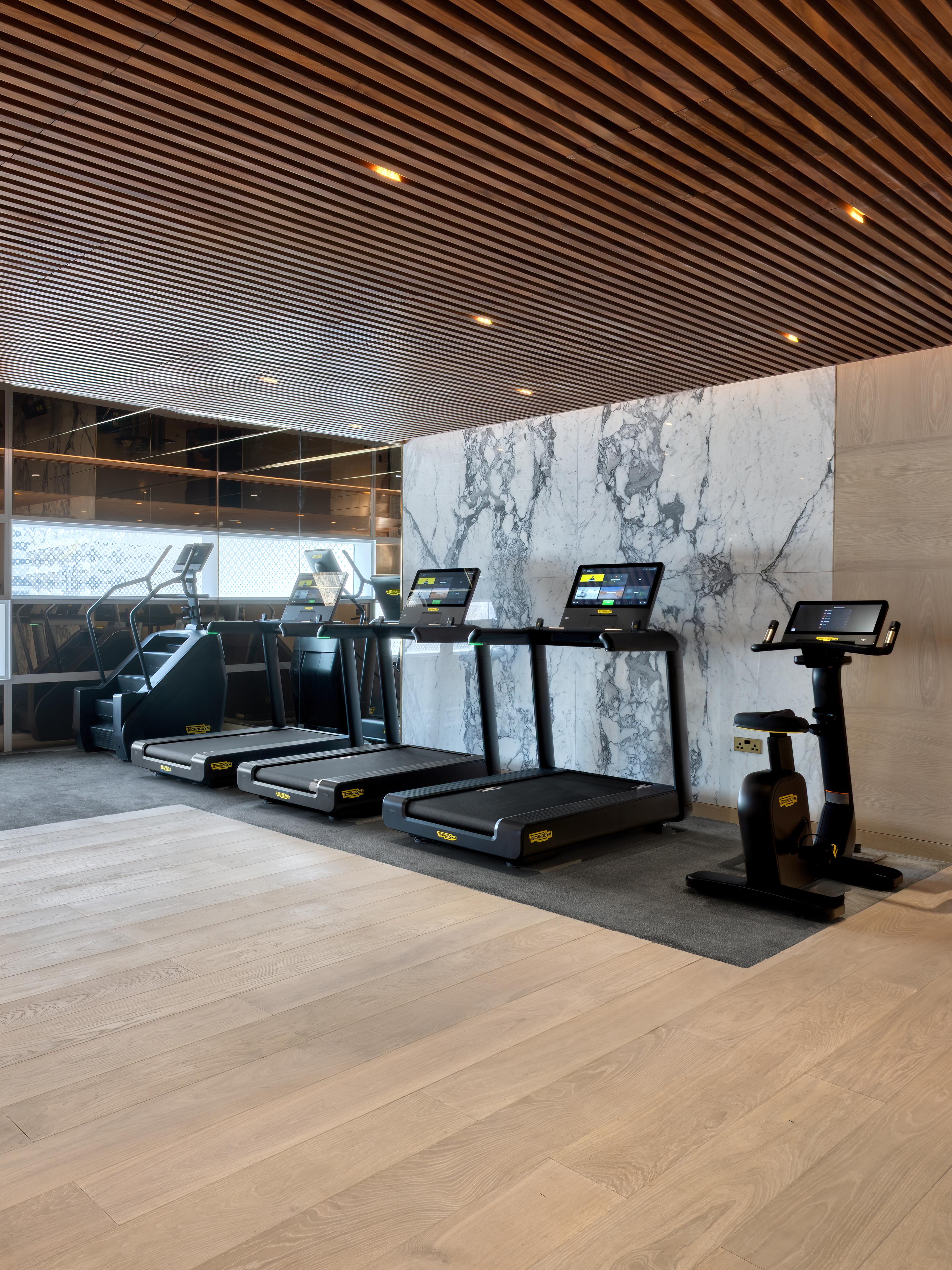 luxury gym atheel kafd hotel