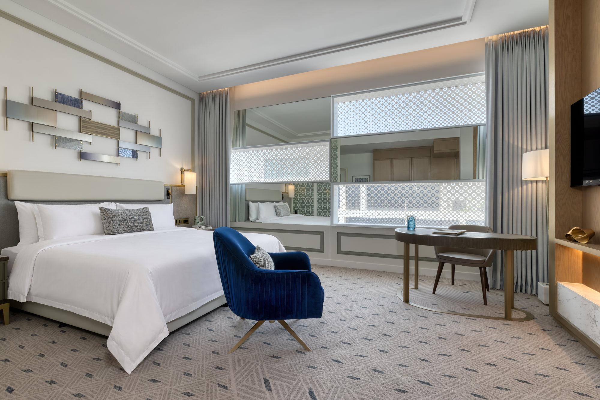 luxury executive room king atheel kafd hotel working desk