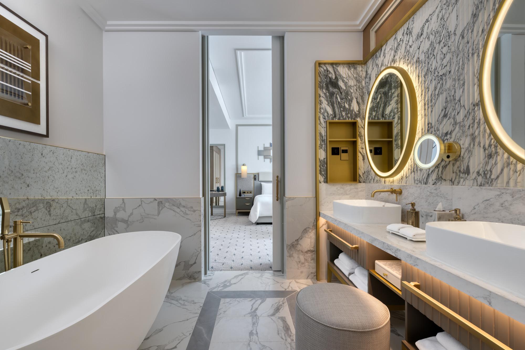luxury executive suite room  bathroom atheel kafd hotel